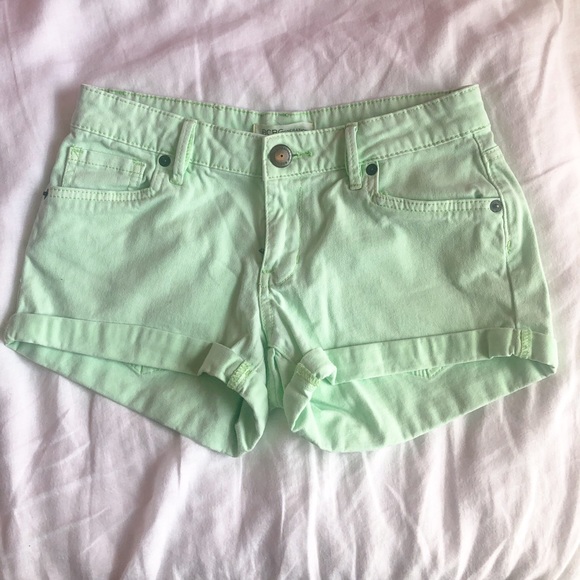 BCBGeneration Mint Green Shorts - Picture 1 of 3